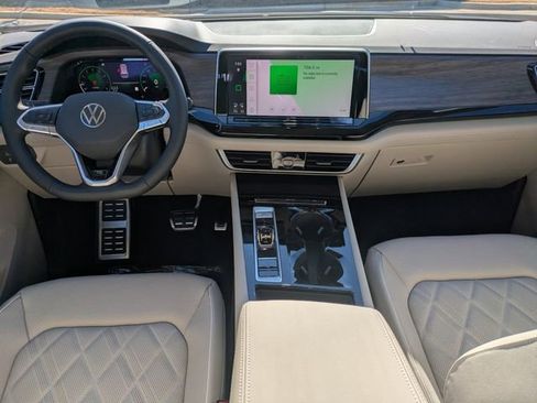New 2026 Volkswagen Atlas SEL Premium R-Line AWD/4WD image 17