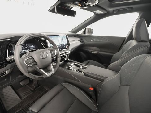 New 2026 Lexus RX 450h AWD image 9