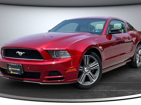 Used 2014 Ford Mustang Premium w/ V6 Performance Package RWD image 3