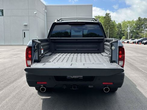 Used 2023 Honda Ridgeline Black Edition image 8