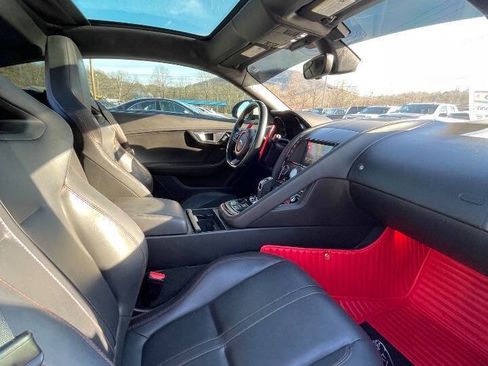 Used 2017 Jaguar F-TYPE Coupe image 17
