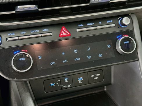 Used 2025 Hyundai Sonata SEL FWD image 24