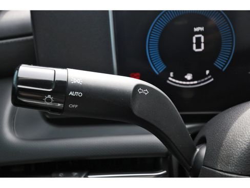 Certified 2025 Hyundai Santa Cruz SEL FWD image 19