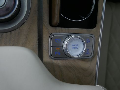 Used 2021 Genesis GV80 3.5T w/ Prestige Package 07 image 32