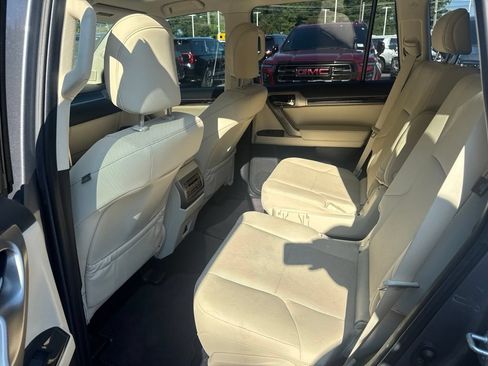Used 2021 Lexus GX 460 Premium AWD/4WD image 10
