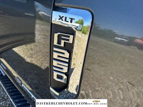 Used 2020 Ford F250 XLT w/ XLT Premium Package AWD/4WD image 35