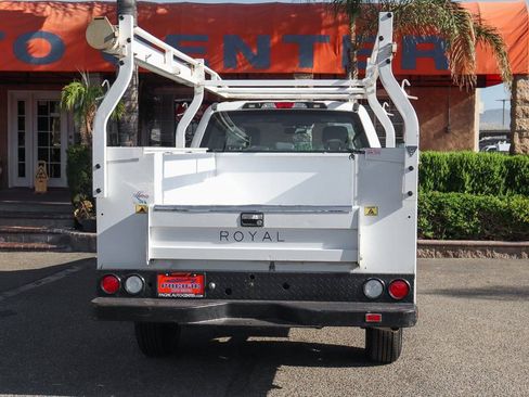 Used 2018 Ford F250 XL w/ Power Equipment Group image 8