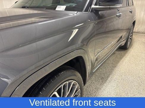 Used 2024 Jeep Grand Cherokee L Summit image 12