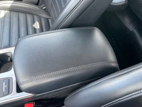 Used 2024 Ford Edge SEL AWD/4WD image 37