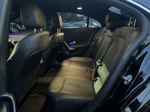 Used 2022 Mercedes-Benz CLA 250 4MATIC image 33