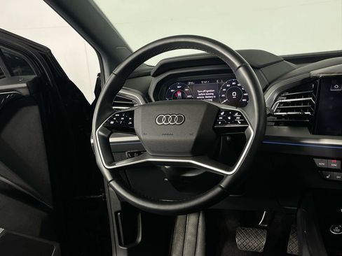 Used 2024 Audi Q4 e-tron Premium Plus w/ Premium Plus image 16