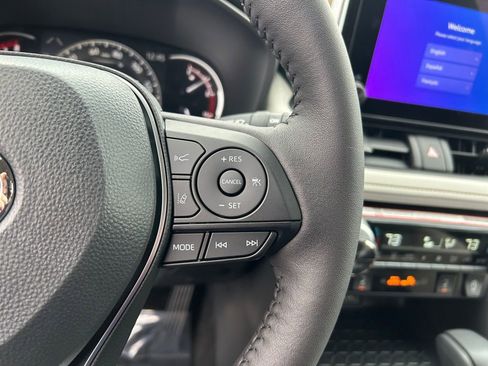New 2025 Toyota RAV4 XLE image 18
