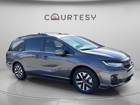 New 2026 Honda Odyssey EX-L image 9