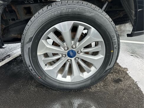 Used 2018 Ford F150 XL w/ Equipment Group 101A Mid image 8