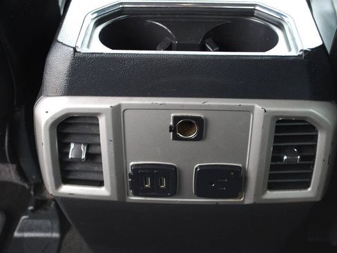 Used 2018 Ford F250 Lariat AWD/4WD image 44