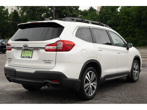 Used 2022 Subaru Ascent Limited w/ Technology Package AWD/4WD image 8