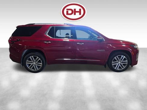 Used 2022 Chevrolet Traverse High Country AWD/4WD image 2