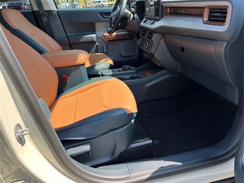 Used 2024 Ford Maverick Lariat w/ 4K Tow Package image 13