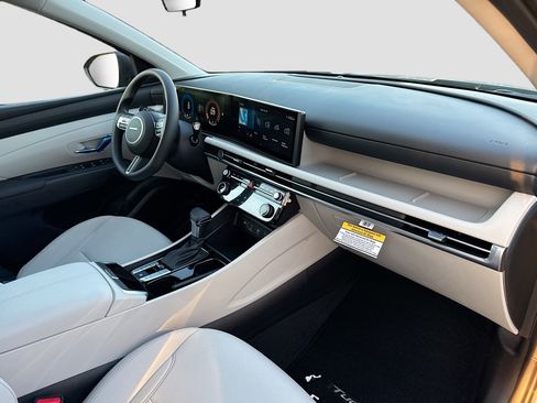 New 2026 Hyundai Tucson SEL image 13