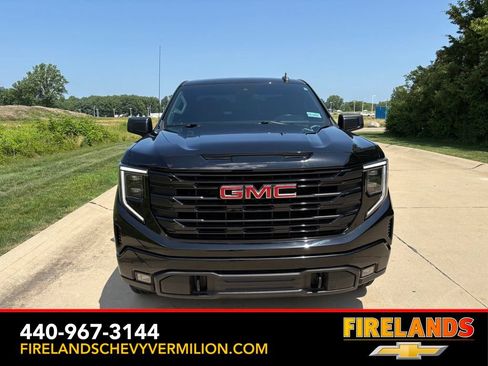 Used 2023 GMC Sierra 1500 Elevation AWD/4WD image 13