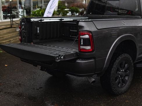 Used 2023 RAM 2500 Limited image 9