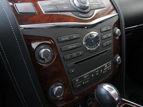 Used 2016 INFINITI QX80 Limited AWD/4WD image 19