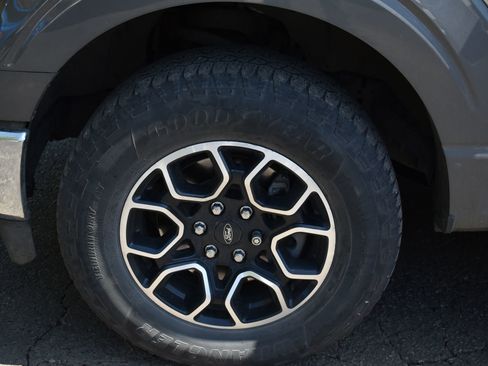 Used 2022 Ford F150 XLT AWD/4WD image 11