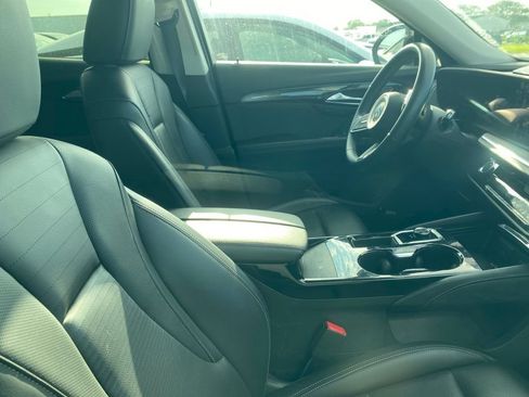 Used 2024 Buick Envision Preferred AWD/4WD image 7