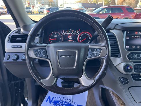 Used 2015 GMC Yukon Denali w/ Touring Package image 26