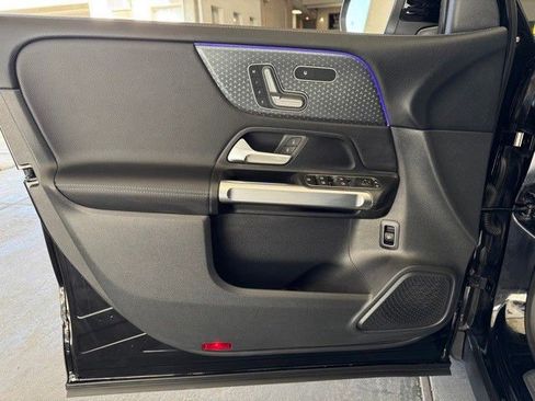 Certified 2025 Mercedes-Benz GLB 250 image 18