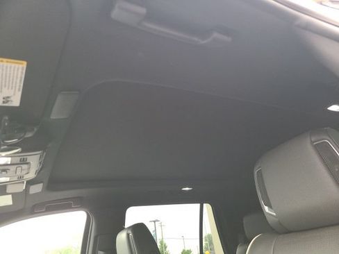 Used 2024 Cadillac Escalade Sport w/ LPO, ONYX Package AWD/4WD image 10