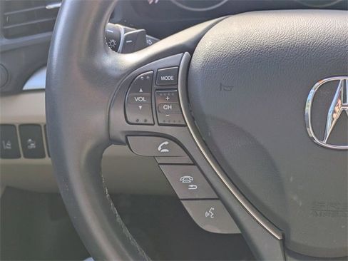 Used 2017 Acura ILX w/ Premium Package image 15