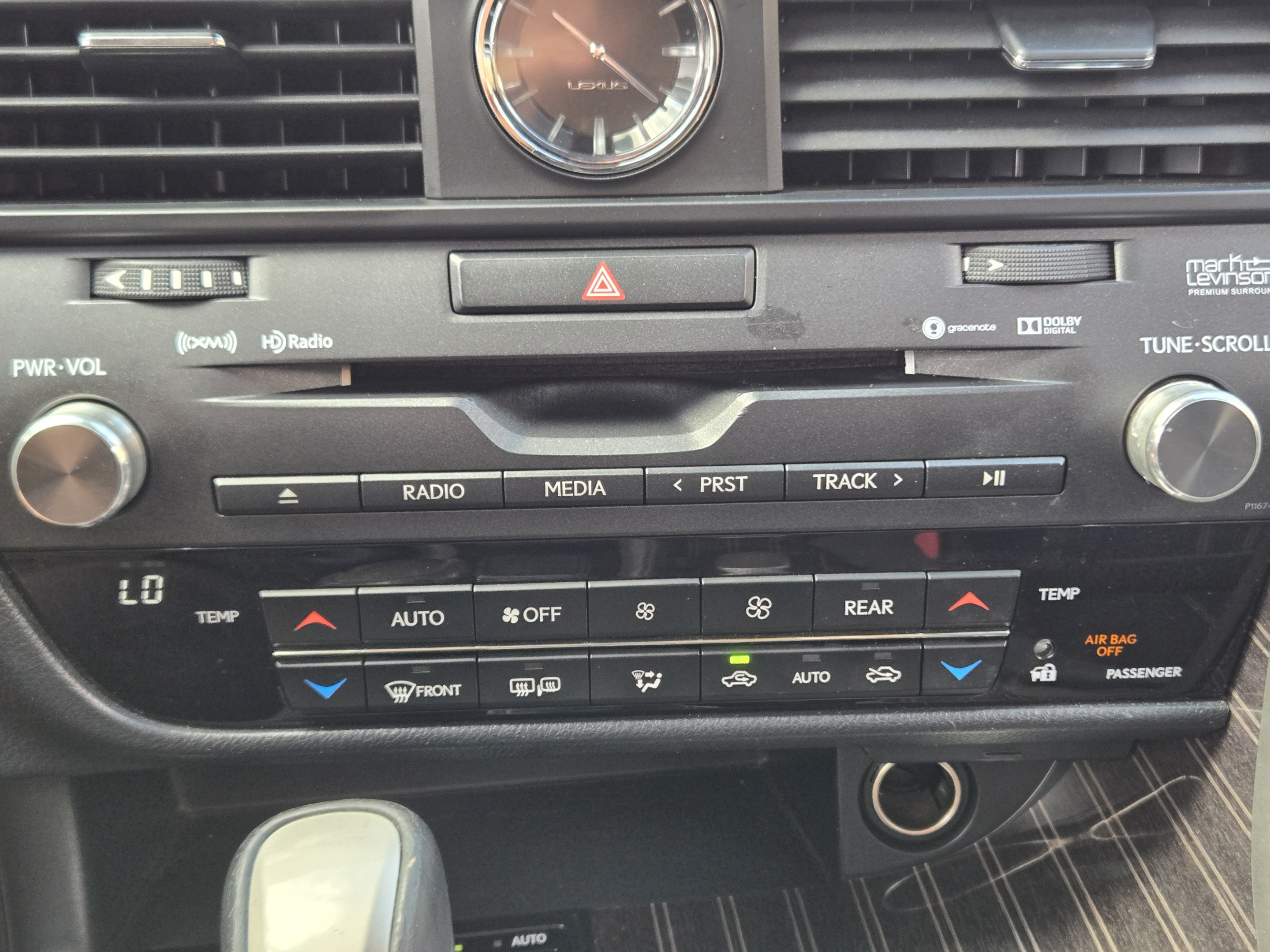 Used 2018 Lexus RX 350L Luxury w/ Accessory Package FWD image 18