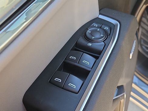 New 2026 Chevrolet Silverado 1500 LT Trail Boss w/ LT Trail Boss Premium Package AWD/4WD image 13