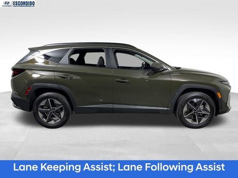 Certified 2025 Hyundai Tucson SEL AWD/4WD image 6