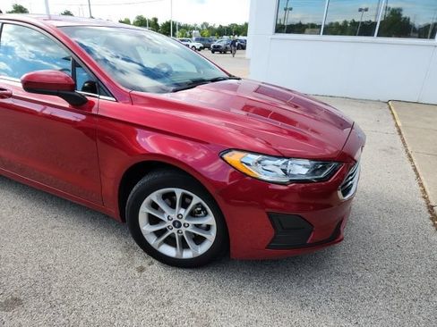 Used 2020 Ford Fusion SE FWD image 5
