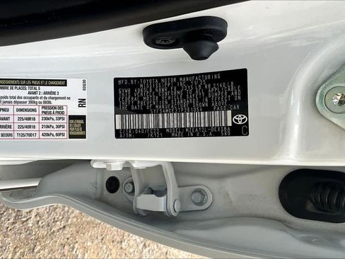 Used 2026 Toyota Corolla SE image 34