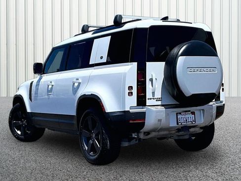 Used 2020 Land Rover Defender 110 First Edition AWD/4WD image 23