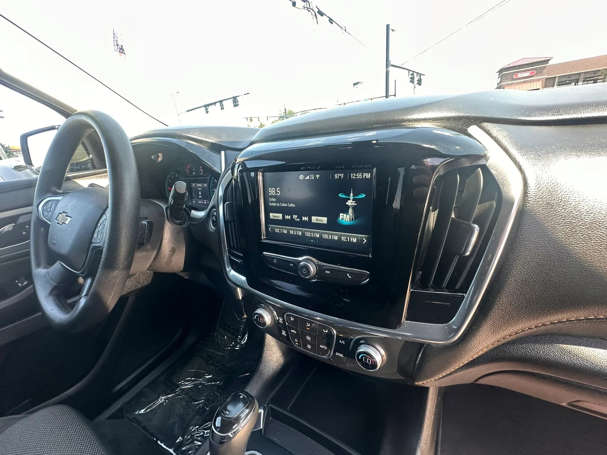 Used 2019 Chevrolet Traverse LS FWD image 28