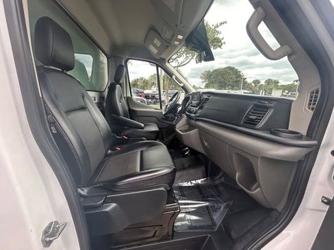Used 2022 Ford Transit 350 w/ Exterior Upgrade Package image 21