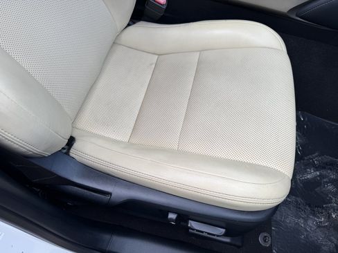 Used 2016 Lexus IS 350 w/ Premium Package RWD image 23