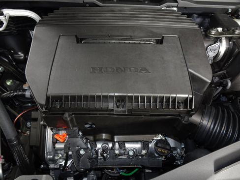 New 2025 Honda Pilot Touring image 12