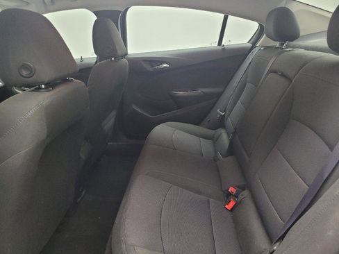 Used 2017 Chevrolet Cruze LT w/ Convenience Package FWD image 18