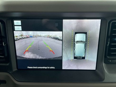 Used 2024 Ford Bronco Wildtrak image 23