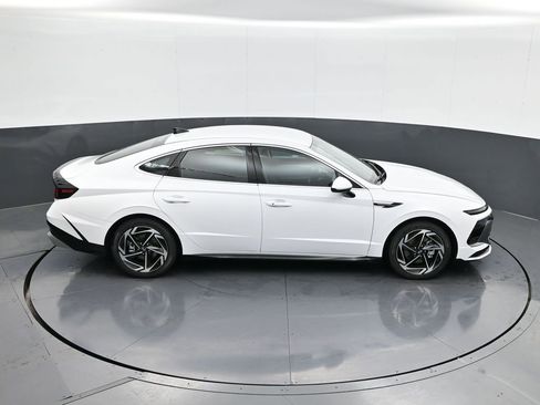 New 2026 Hyundai Sonata SEL image 16