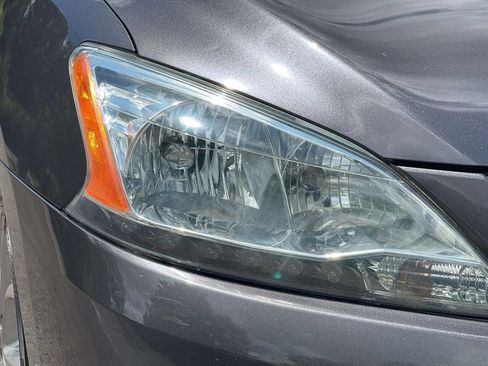 Used 2015 Nissan Sentra SR w/ Protection Package FWD image 9