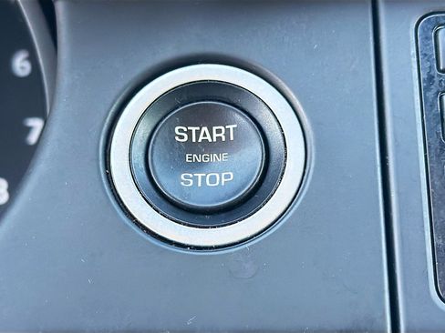 Used 2017 Land Rover Discovery Sport HSE image 34