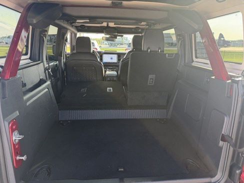 Used 2025 Ford Bronco Badlands AWD/4WD image 31