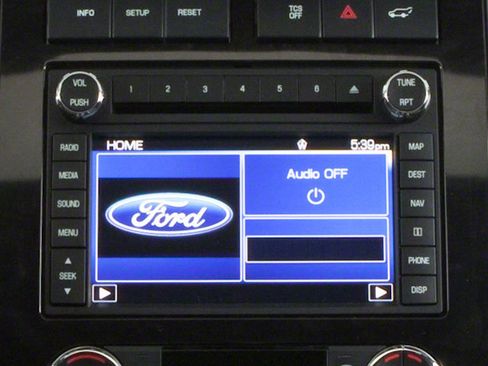 Used 2013 Ford Expedition Limited image 9