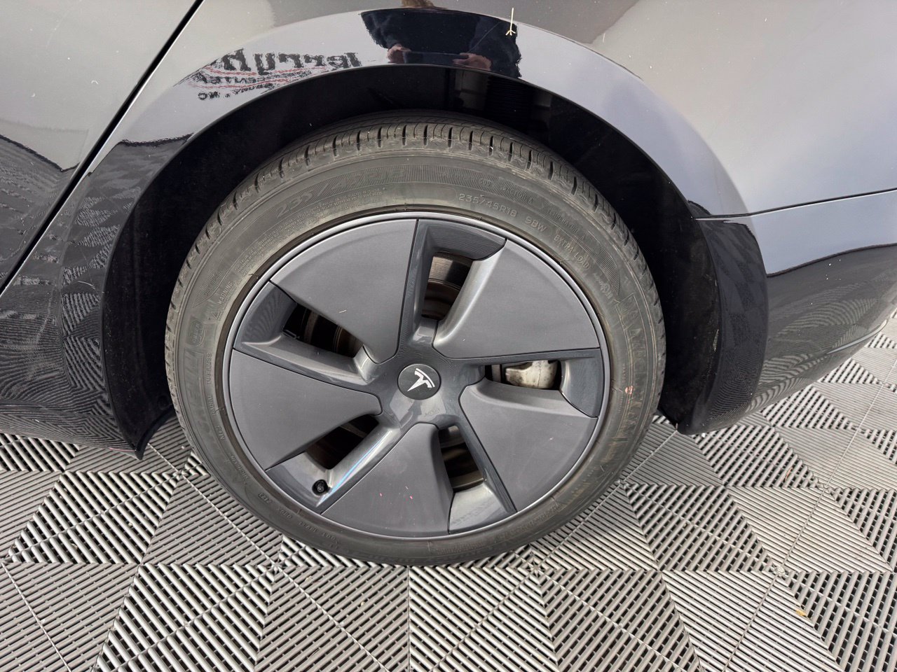 Used 2023 Tesla Model 3 Standard Range RWD image 12